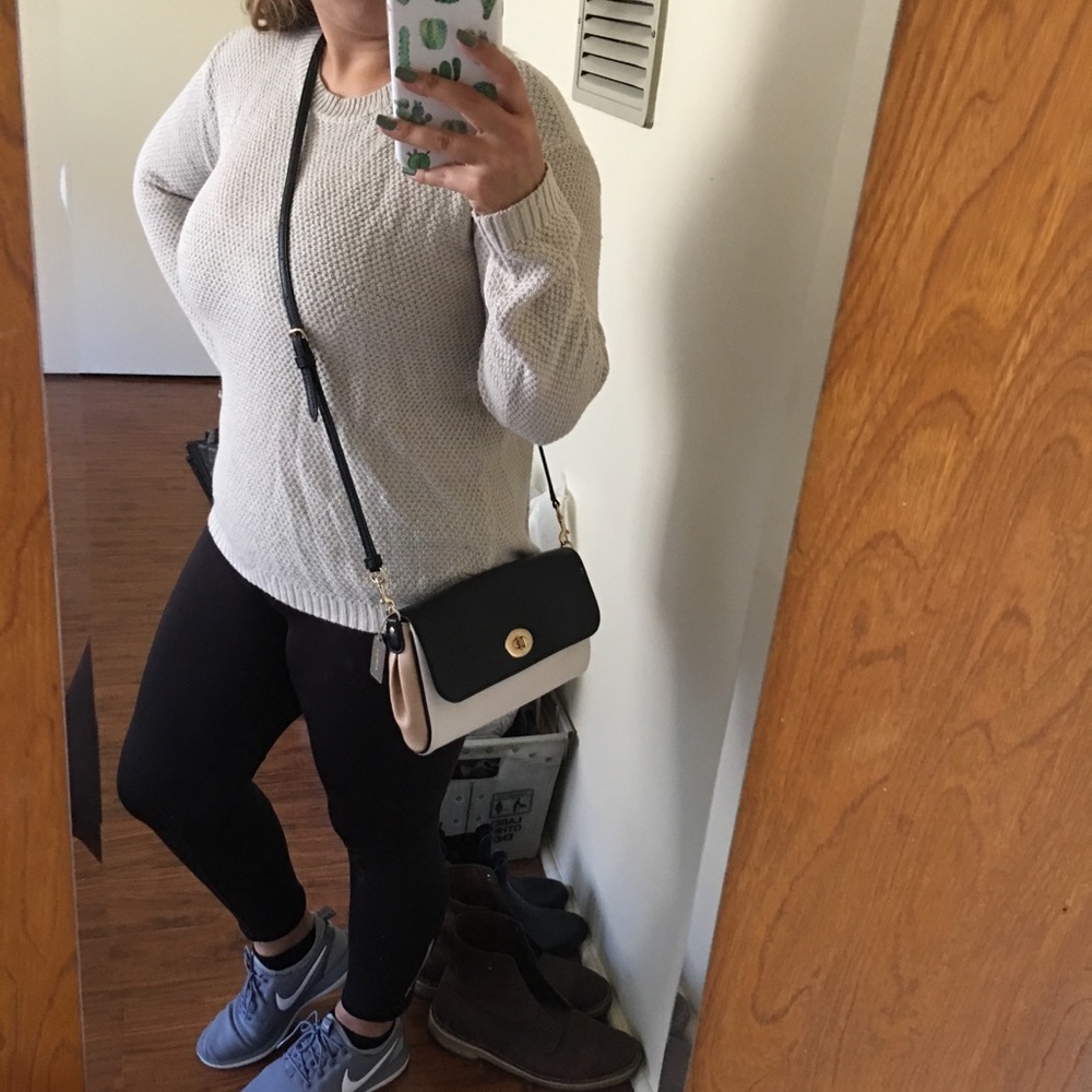 Authentic Coach Multicolor Leather Crossbody Purse - image 7